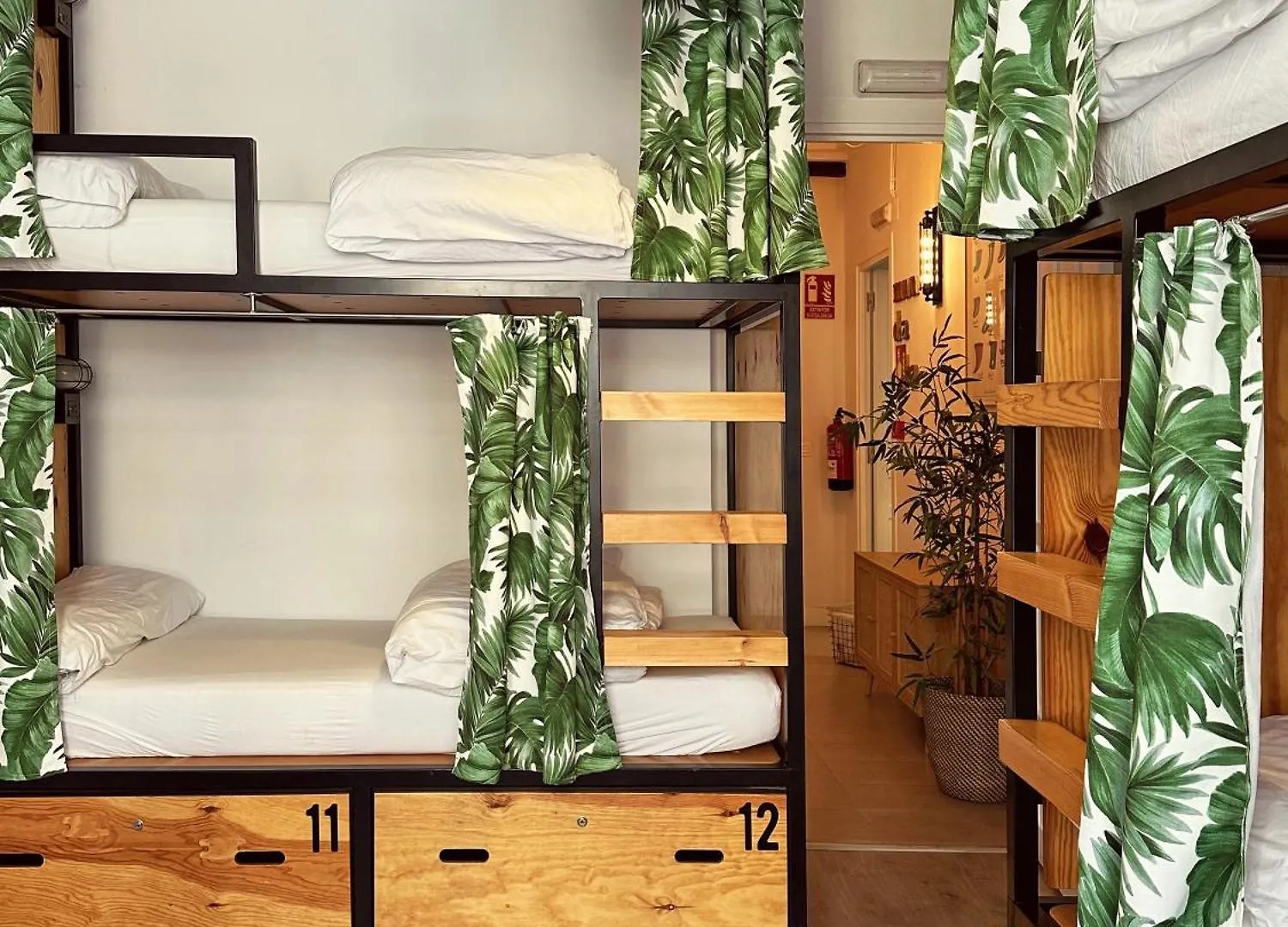 Surfing Etxea - Surf Hostel San Sebastián