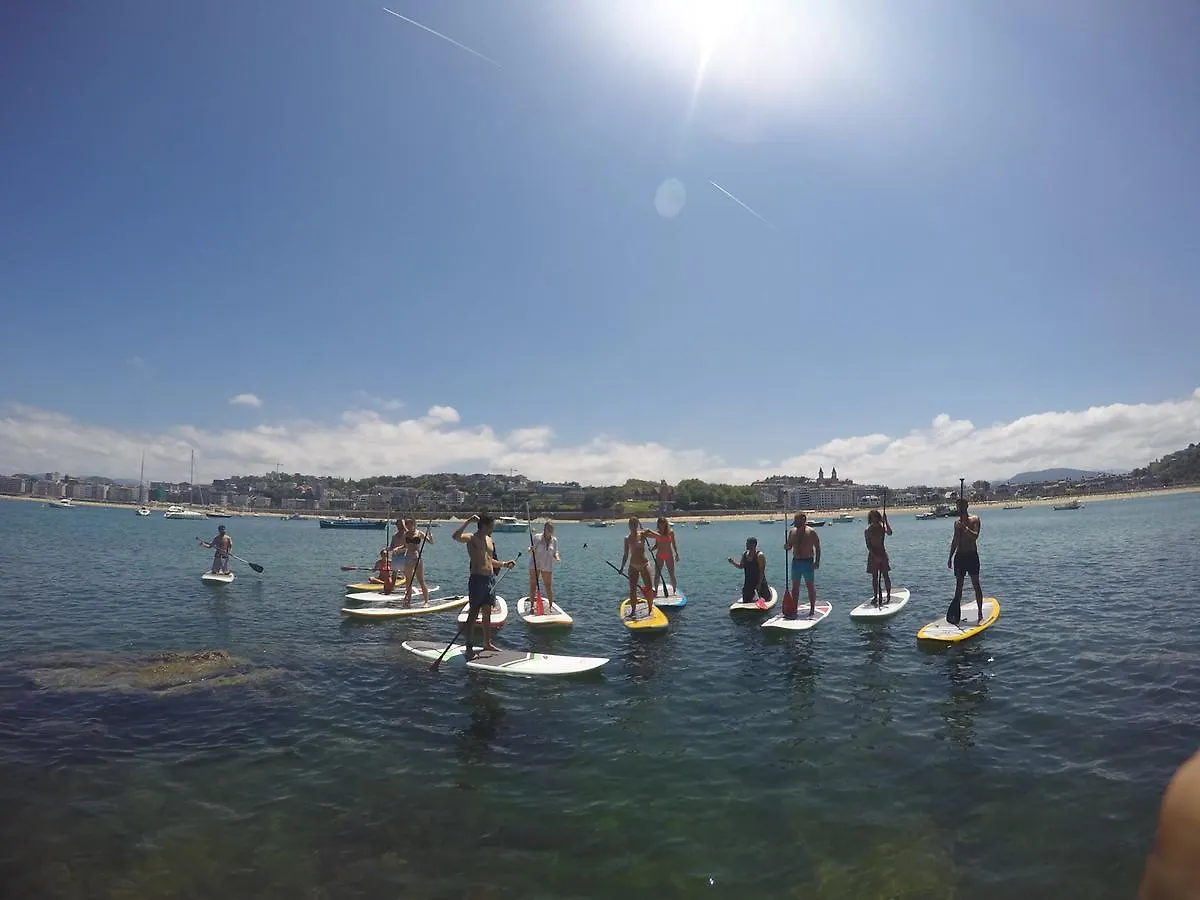 Surfing Etxea - Surf Hostel San Sebastián