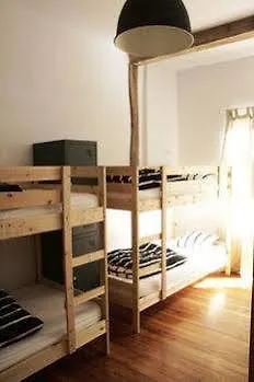 Surfing Etxea - Surf Hostel San Sebastián Spanien