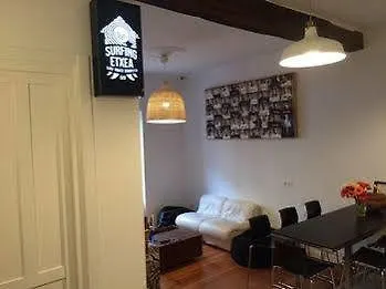 Surfing Etxea - Surf Hostel San Sebastián Spanien